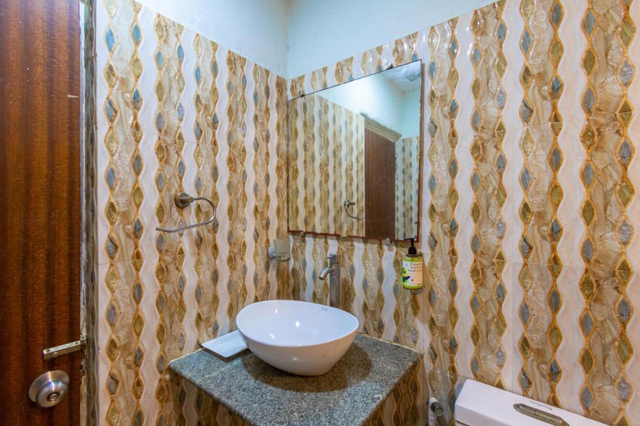 Opiam B&B A Business Hotel Kolkata Exterior photo