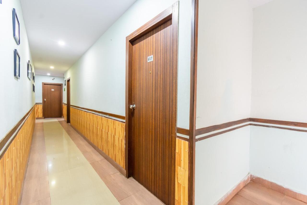 Opiam B&B A Business Hotel Kolkata Exterior photo
