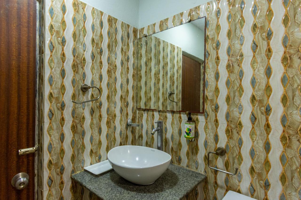 Opiam B&B A Business Hotel Kolkata Exterior photo